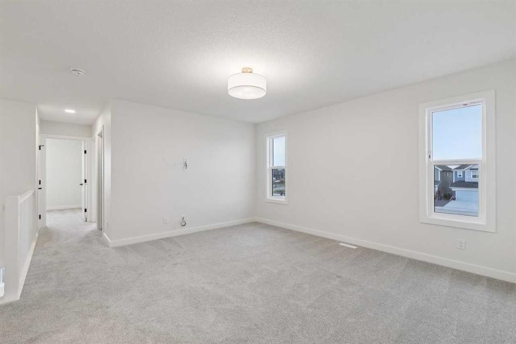 139 Fireside Close, Cochrane, AB - Indoor Photo Showing Other Room