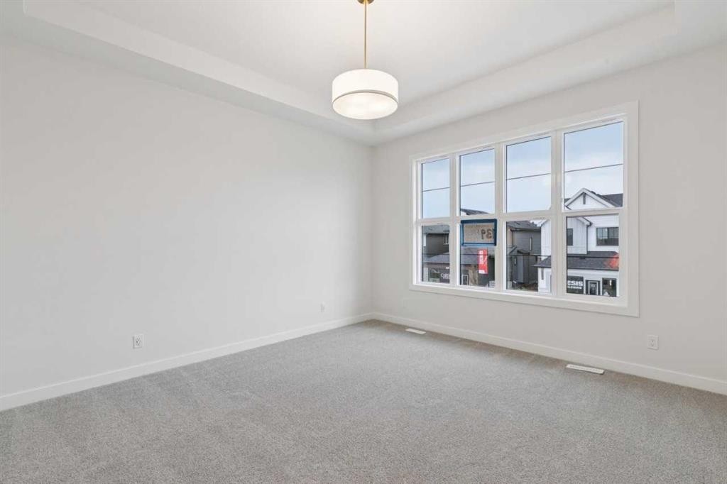 139 Fireside Close, Cochrane, AB - Indoor Photo Showing Other Room
