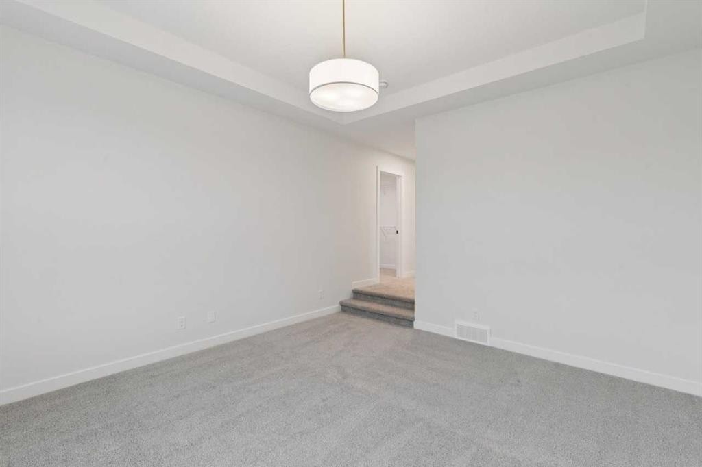 139 Fireside Close, Cochrane, AB - Indoor Photo Showing Other Room