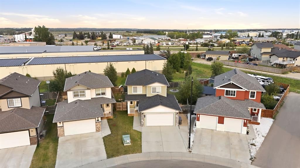 137 Hampton Crescent, Sylvan Lake, AB - Outdoor