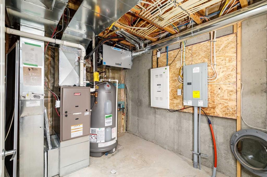 1006-30 Carleton Avenue, Red Deer, AB - Indoor Photo Showing Basement