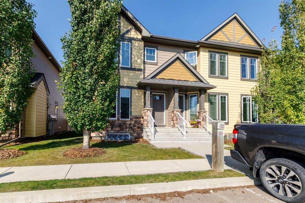 1006-30 Carleton Avenue, Red Deer, AB - Outdoor With Facade