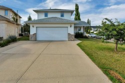 83 Lawrence Crescent Red Deer, AB T4R 2P3