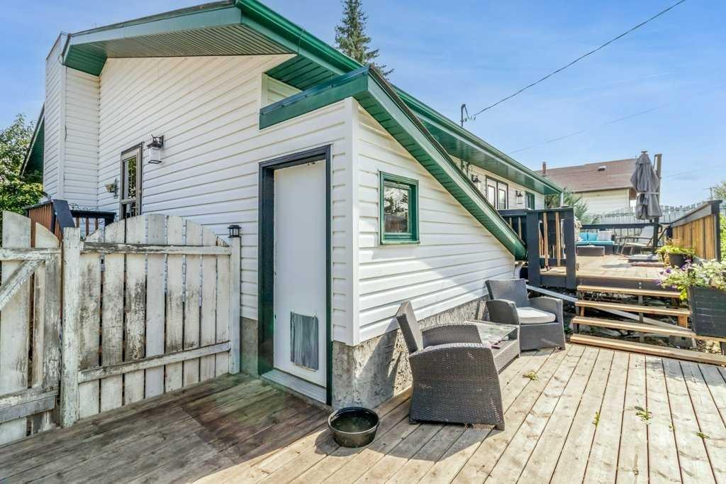 2206 25 Avenue, Delburne, AB - Outdoor With Deck Patio Veranda With Exterior