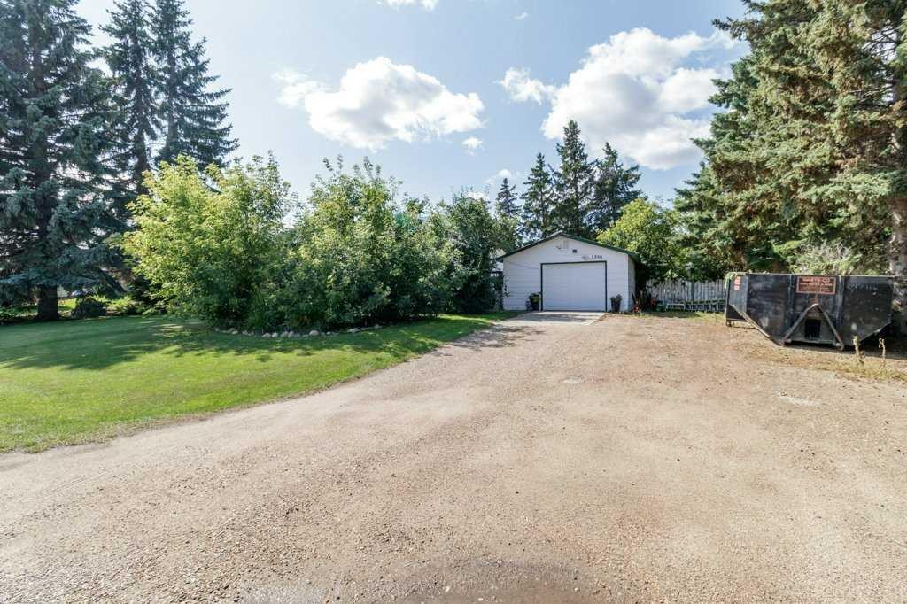 2206 25 Avenue, Delburne, AB - Outdoor