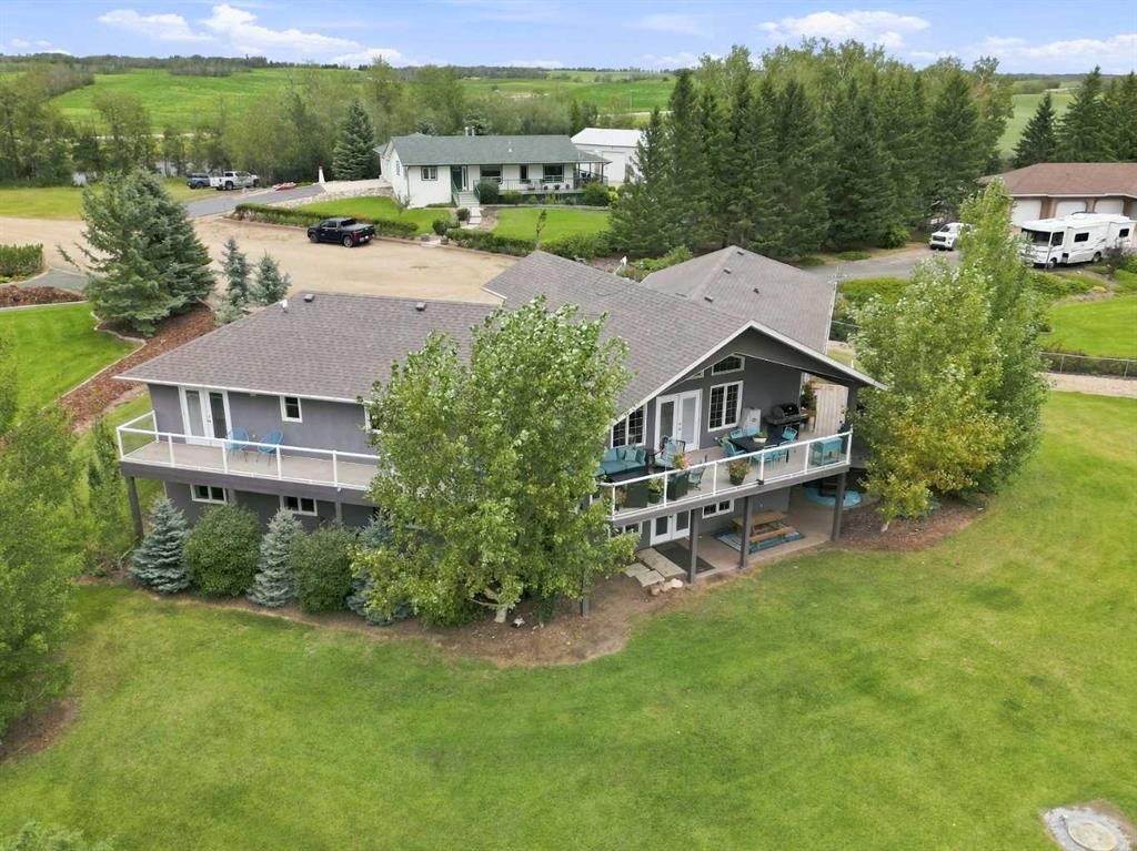 2 Pheasantback Close, Stettler, AB - Outdoor With Deck Patio Veranda