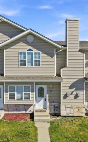 28 Terrace Heights Drive  Lacombe, AB T4L 2L8