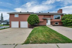 3 Goodacre Close Red Deer, AB T4P 3A3