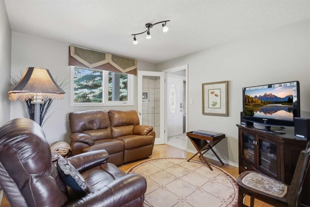 7 Oslo Close, Red Deer, AB