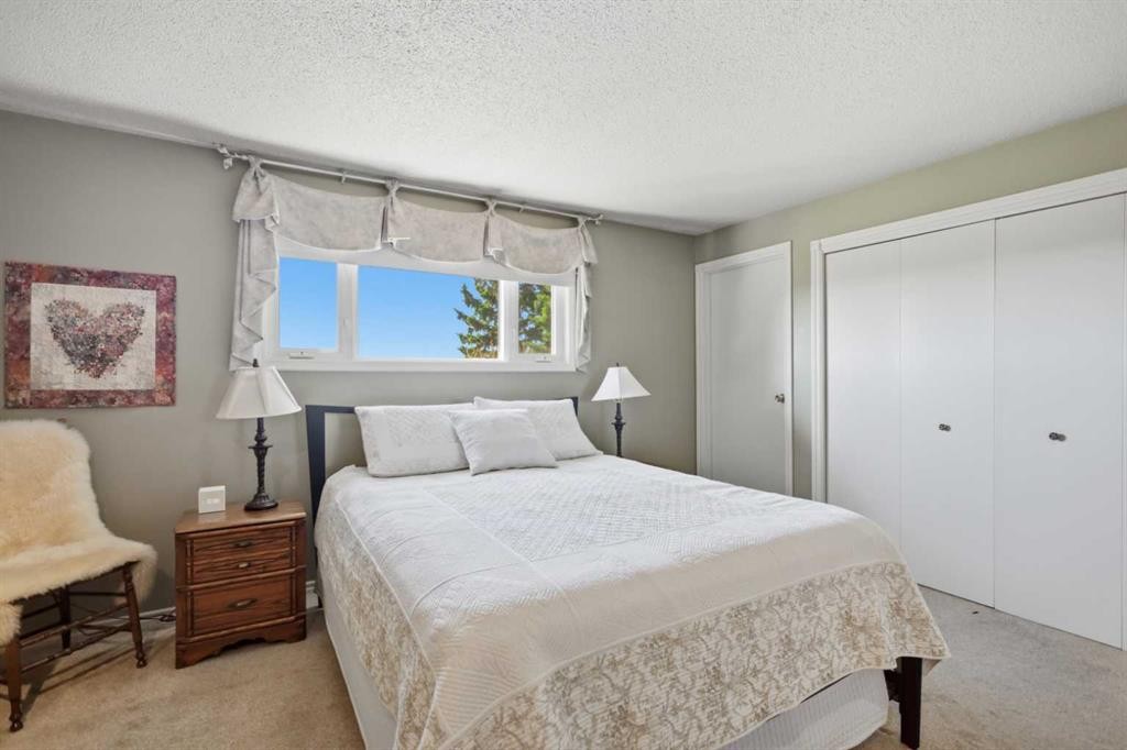 7 Oslo Close, Red Deer, AB