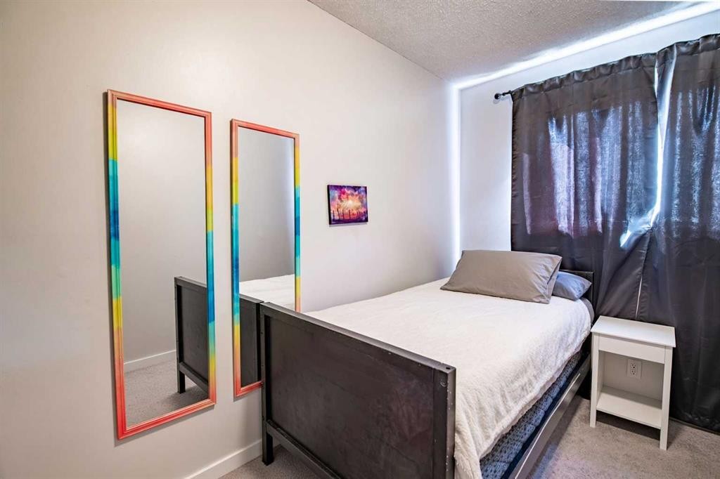 33 Overdown Drive, Red Deer, AB