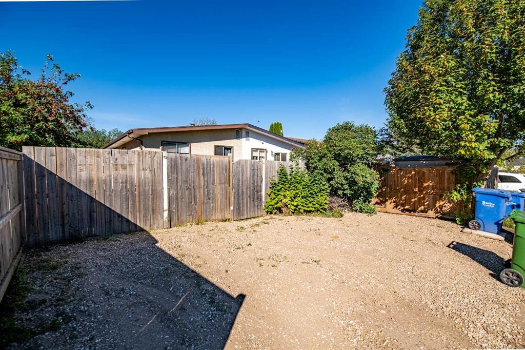 33 Overdown Drive, Red Deer, AB