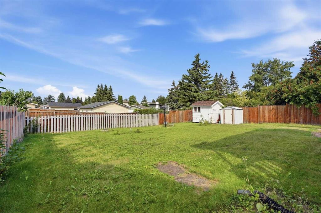 3214 57 Avenue, Red Deer, AB