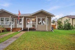 2-5211 50 Avenue Ponoka, AB T4J 1H9