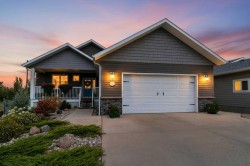 31 Fawn Meadows Crescent Delburne, AB T0M 0V0