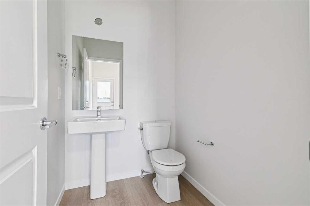 98 Creekview Avenue Sw, Calgary, AB