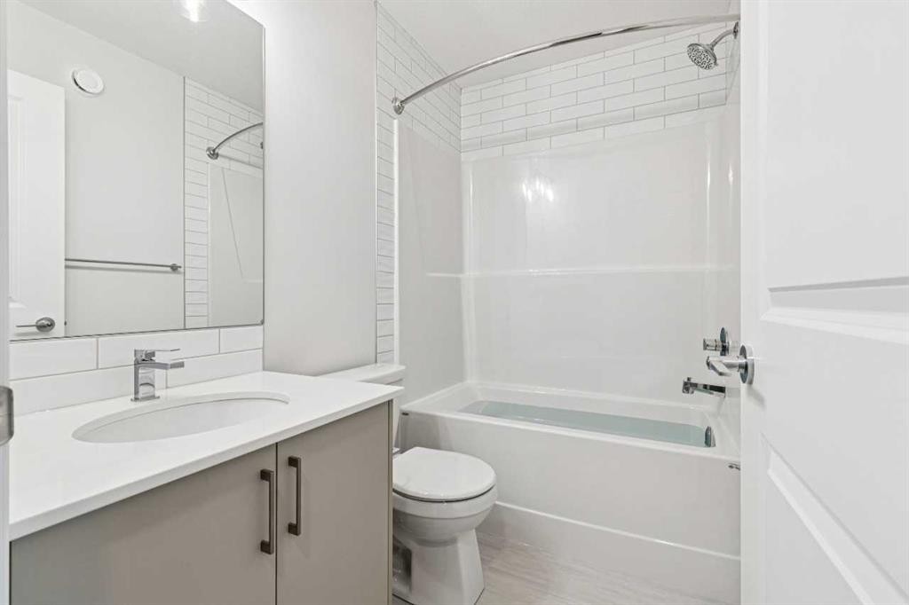 98 Creekview Avenue Sw, Calgary, AB