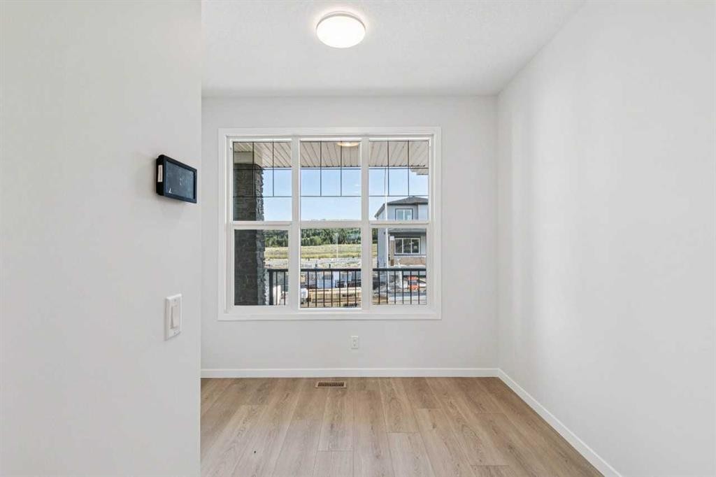 98 Creekview Avenue Sw, Calgary, AB