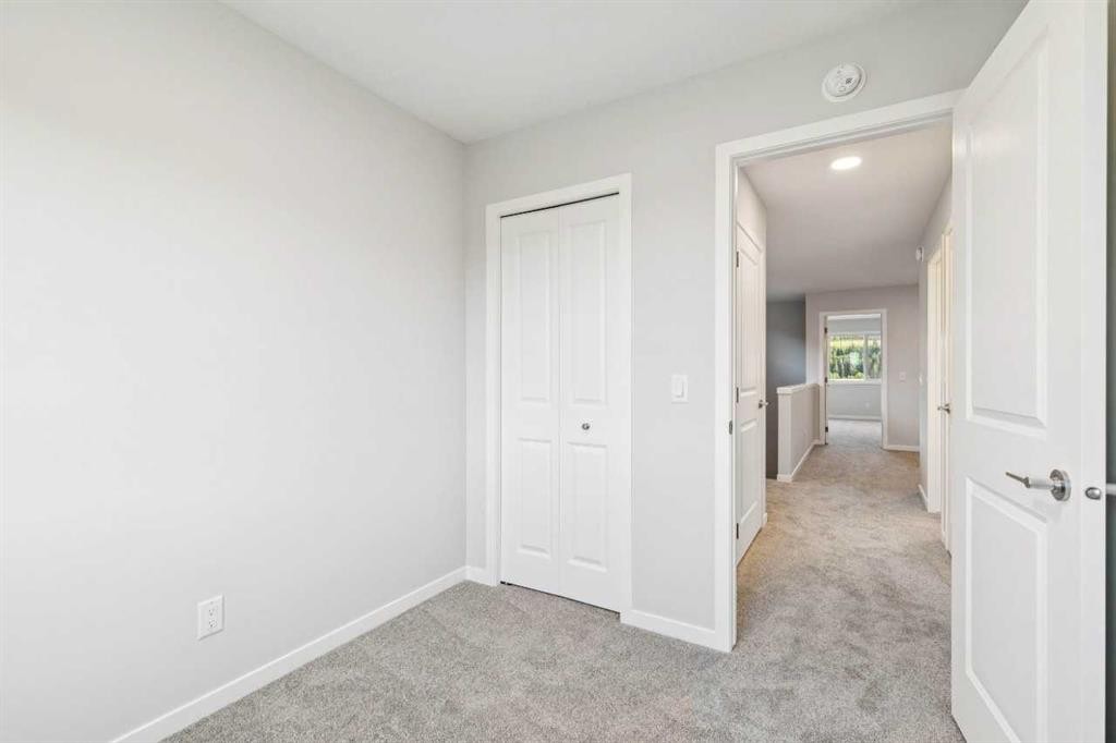 58 Creekview Avenue, Calgary, AB