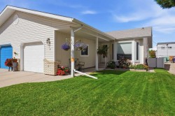 5016 48 Street Innisfail, AB T4G 1M2