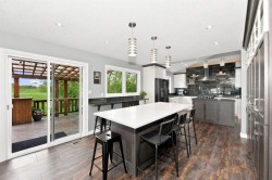 6802 42A Avenue Camrose, AB T4V 3S4