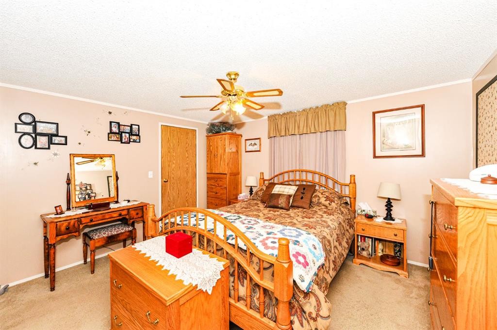 117 Railway Avenue, Rosalind, AB