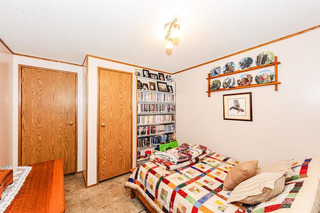 117 Railway Avenue, Rosalind, AB