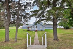 5108 51 Street Bashaw, AB T0B 0H0