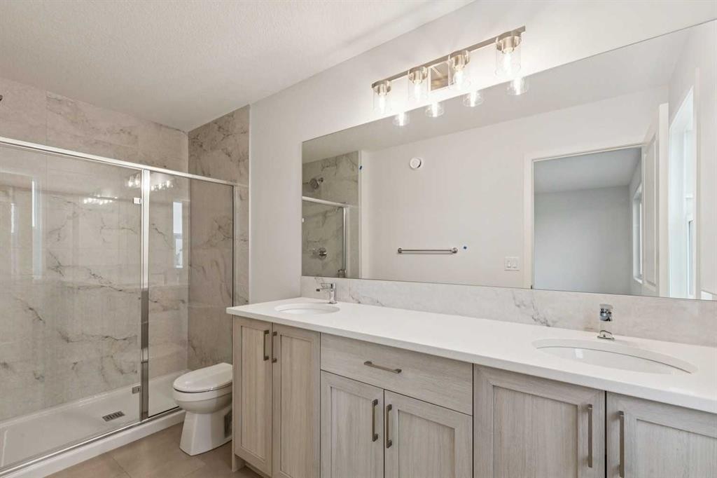 112 Lucas Green Nw, Calgary, AB