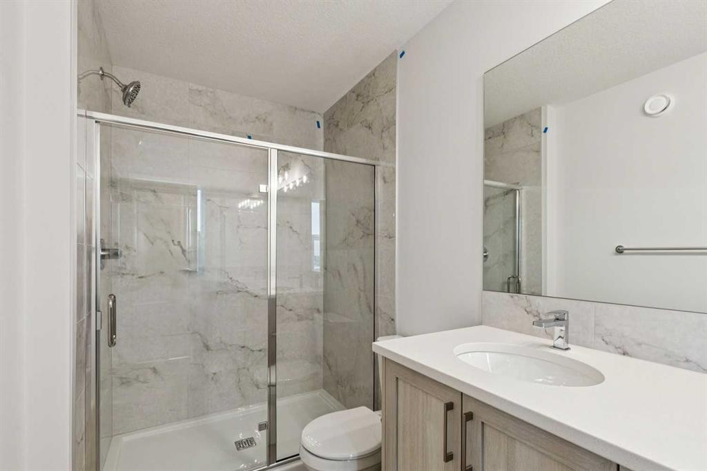 112 Lucas Green Nw, Calgary, AB