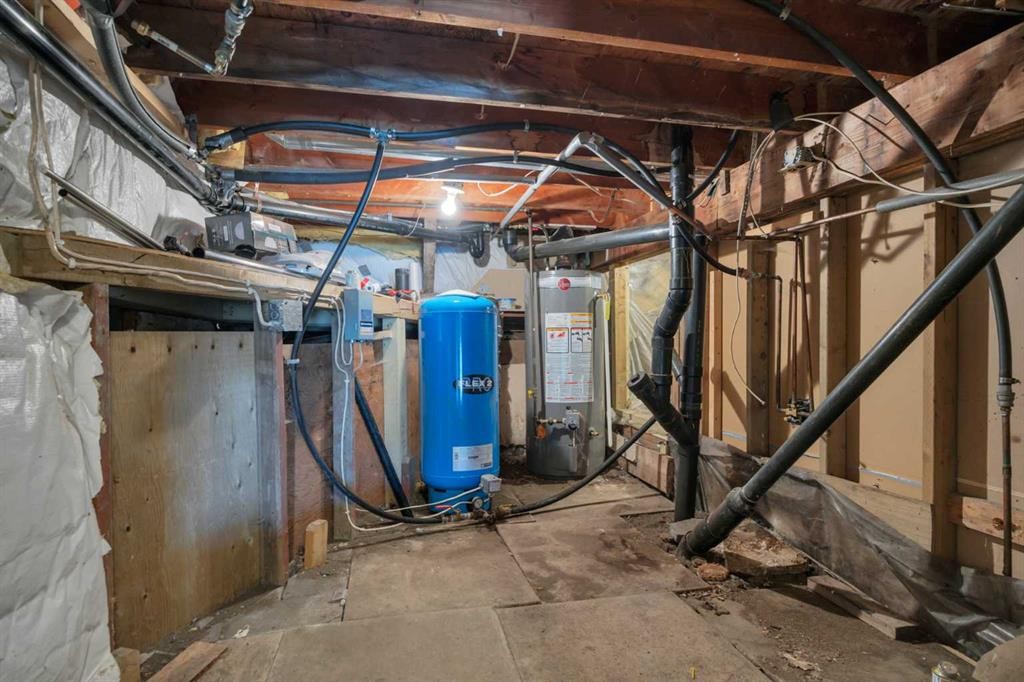 126 Red Wing Crescent, Tillicum Beach, AB