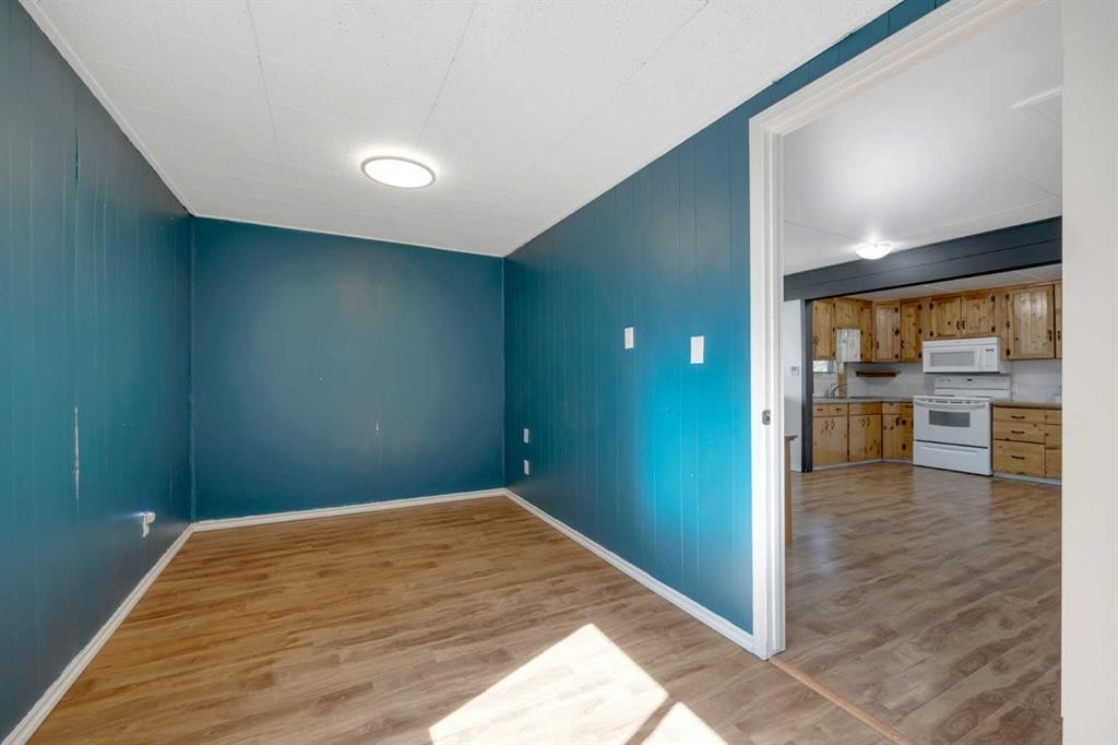 126 Red Wing Crescent, Tillicum Beach, AB