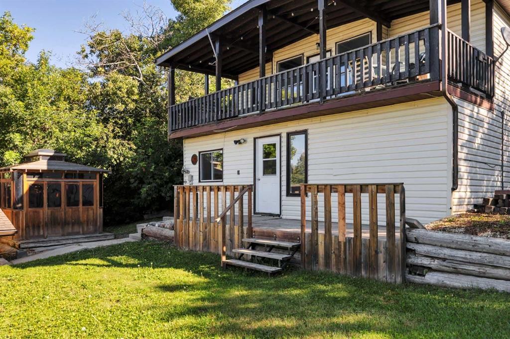 126 Red Wing Crescent, Tillicum Beach, AB