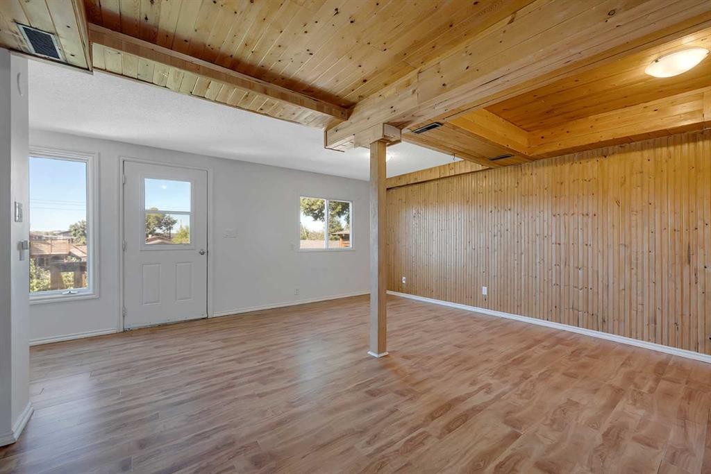 126 Red Wing Crescent, Tillicum Beach, AB