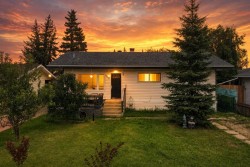 4625 47 Street Sylvan Lake, AB T4S 1L3