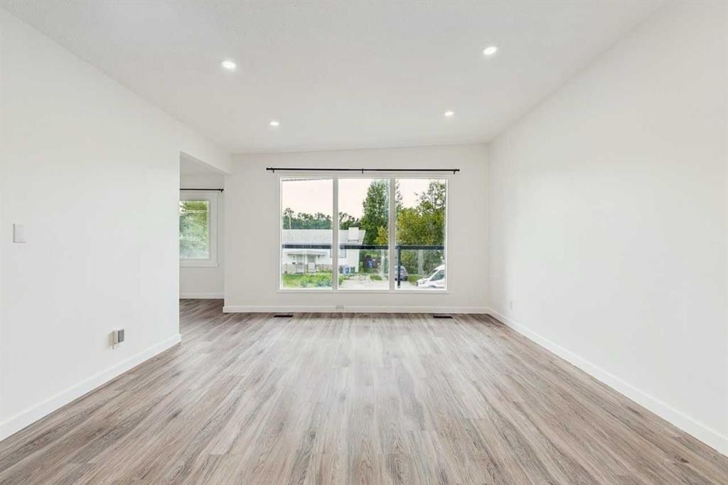 5930 Trollinger Street Ne, Calgary, AB