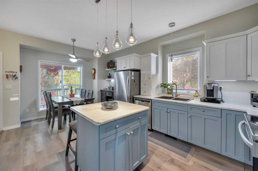 47 Abel Close, Red Deer, AB