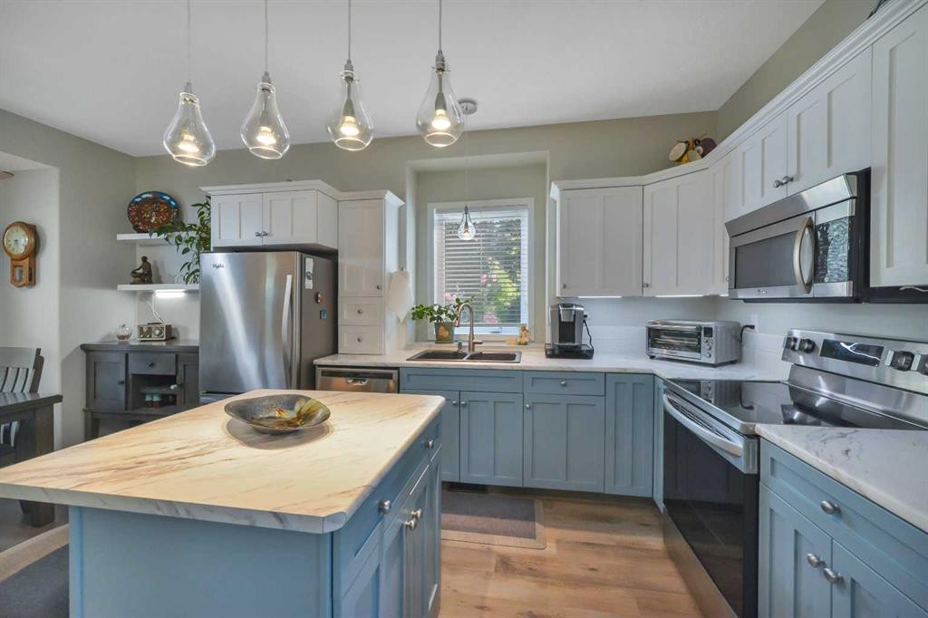 47 Abel Close, Red Deer, AB