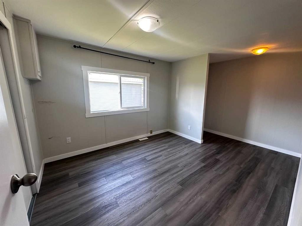 229-5344 76 Street, Red Deer, AB