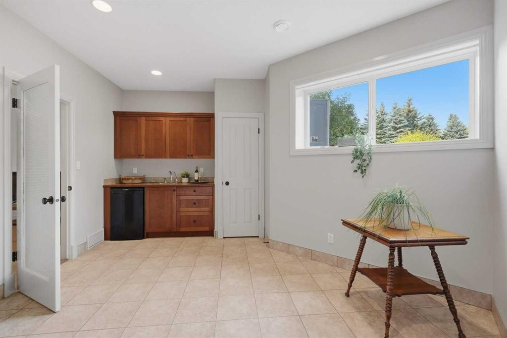 6-37470 Range Road 265, Rural Red Deer County, AB