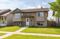 71 Vanier Drive Red Deer, AB T4R 0G3