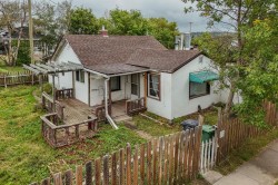 5006 47 Avenue Ponoka, AB T4J 1J3