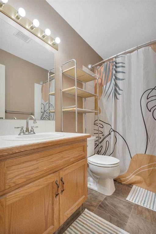 1 Dixon Crescent, Red Deer, AB