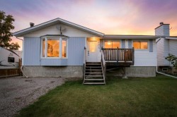 4818 52 Street Olds, AB T4H 1G2