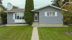 39 Opal Avenue Red Deer, AB T4P 1S9