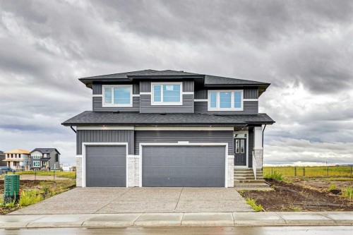 435 Bridgeport  Chestermere, AB T1X 3C9