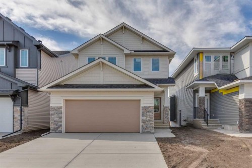 72 Southborough Lane  Cochrane, AB T4C 2S6
