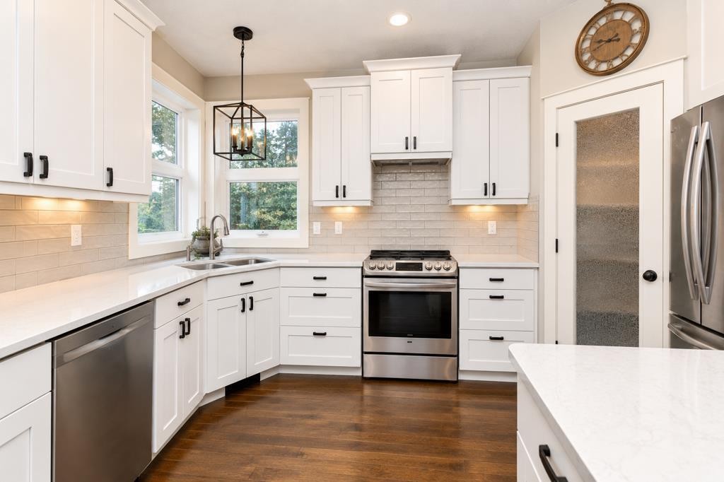 22 Atter Close, Red Deer, AB