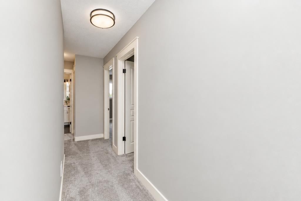 22 Atter Close, Red Deer, AB
