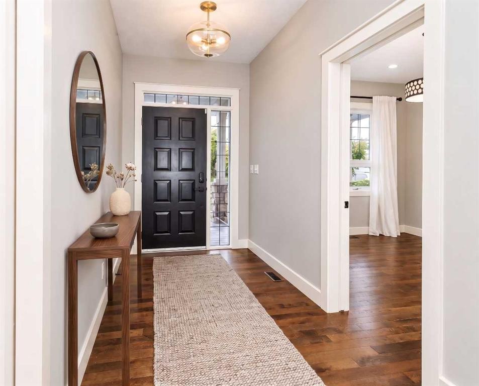 22 Atter Close, Red Deer, AB